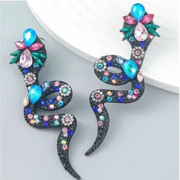 💙 Betsey Johnson colorful slithering snake earrings 💙 - Picture 2 of 5